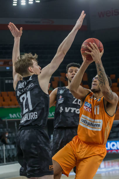 态成功闯入 态成功闯入